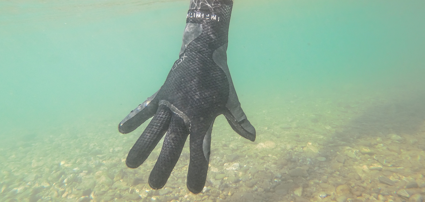 Handschuhe unter Wasser Sind Neopren Handschuhe warm